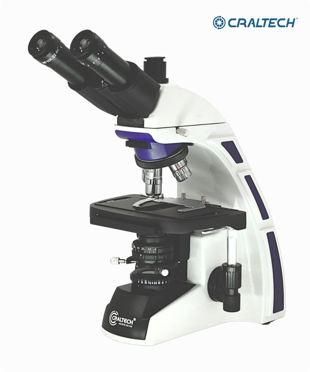 Microscópio  de óptica infinita trinocular planacromático LED bivolt